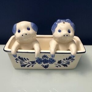 Vintage Salt and Pepper Set